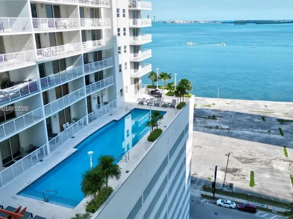 1200 Brickell Bay Dr APT 2903, Miami, FL 33131