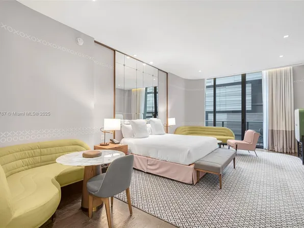 801 S Miami Ave #205, Miami, FL 33130