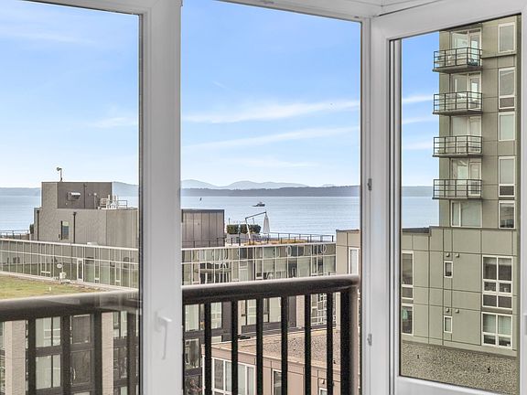 5th image of 2717 Western Ave #4010