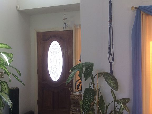 4th image of 1639 Laurie Ct