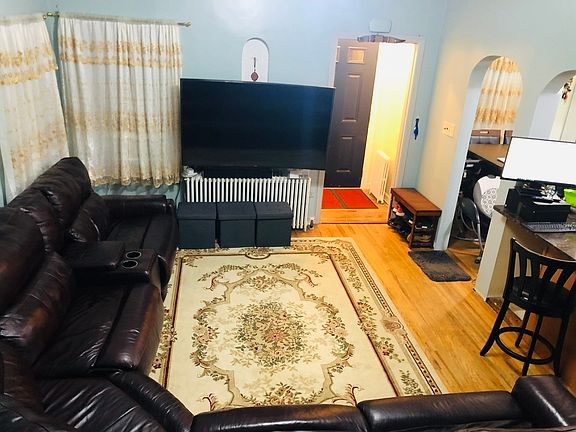2nd image of 12035 225th St