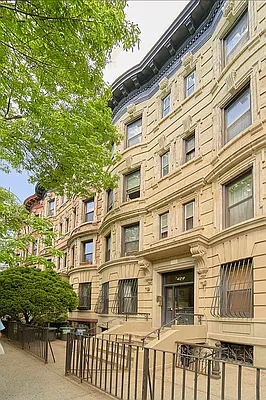 Rented by Living New York | media 26