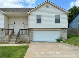 702 NW Scenic Ln, Grain Valley, MO 64029