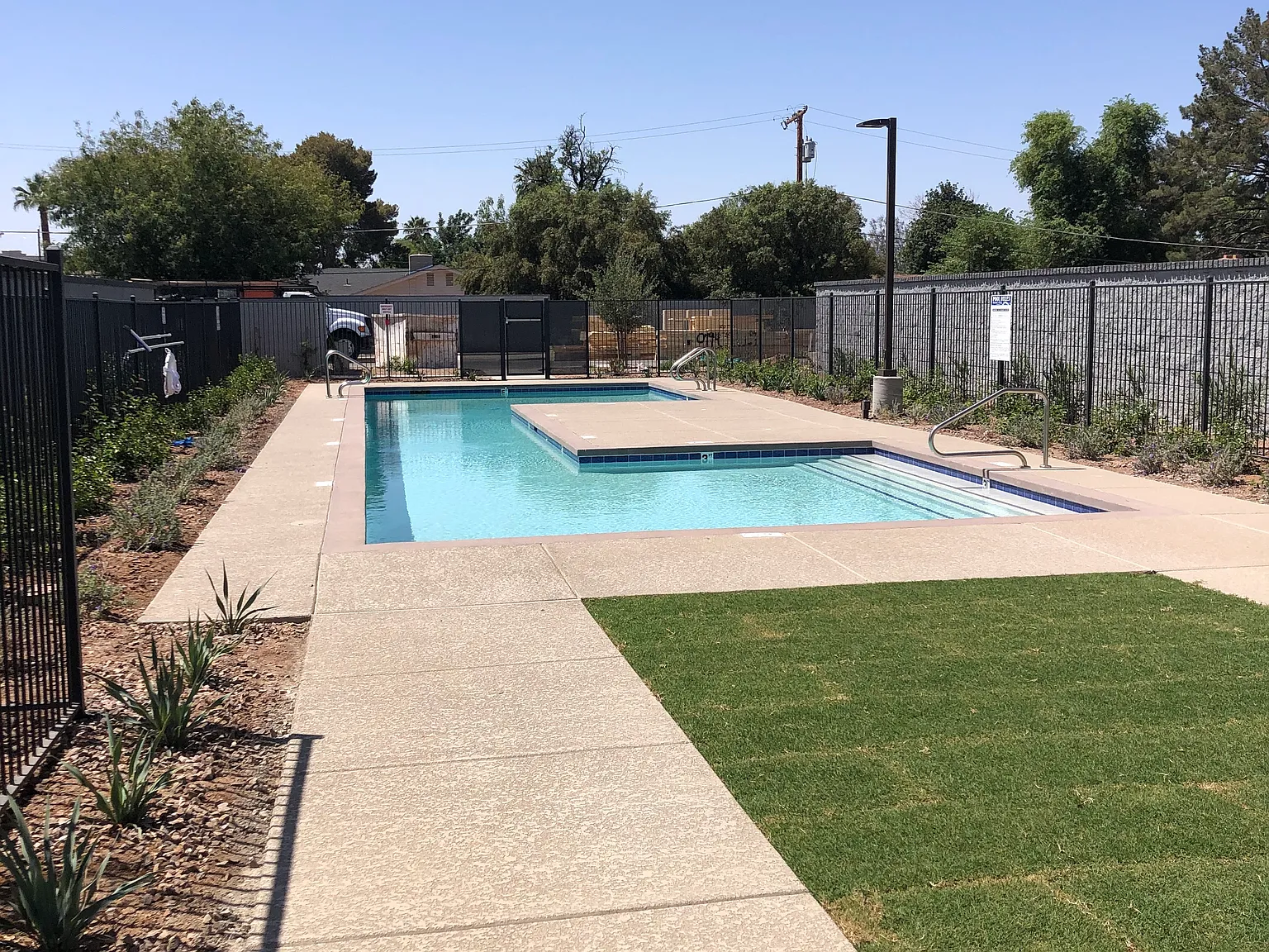 Studio, 3.5 bath, 2107 sqft, $850 — Photo 1