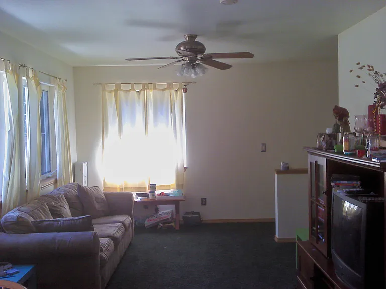 962 Yellowstone Rd — Photo 4