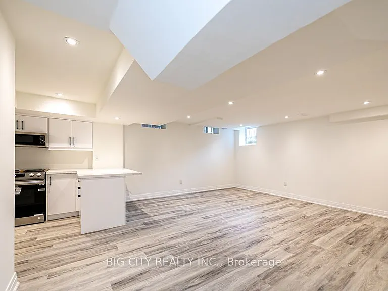 32 Conchita St #LOWER — Photo 10