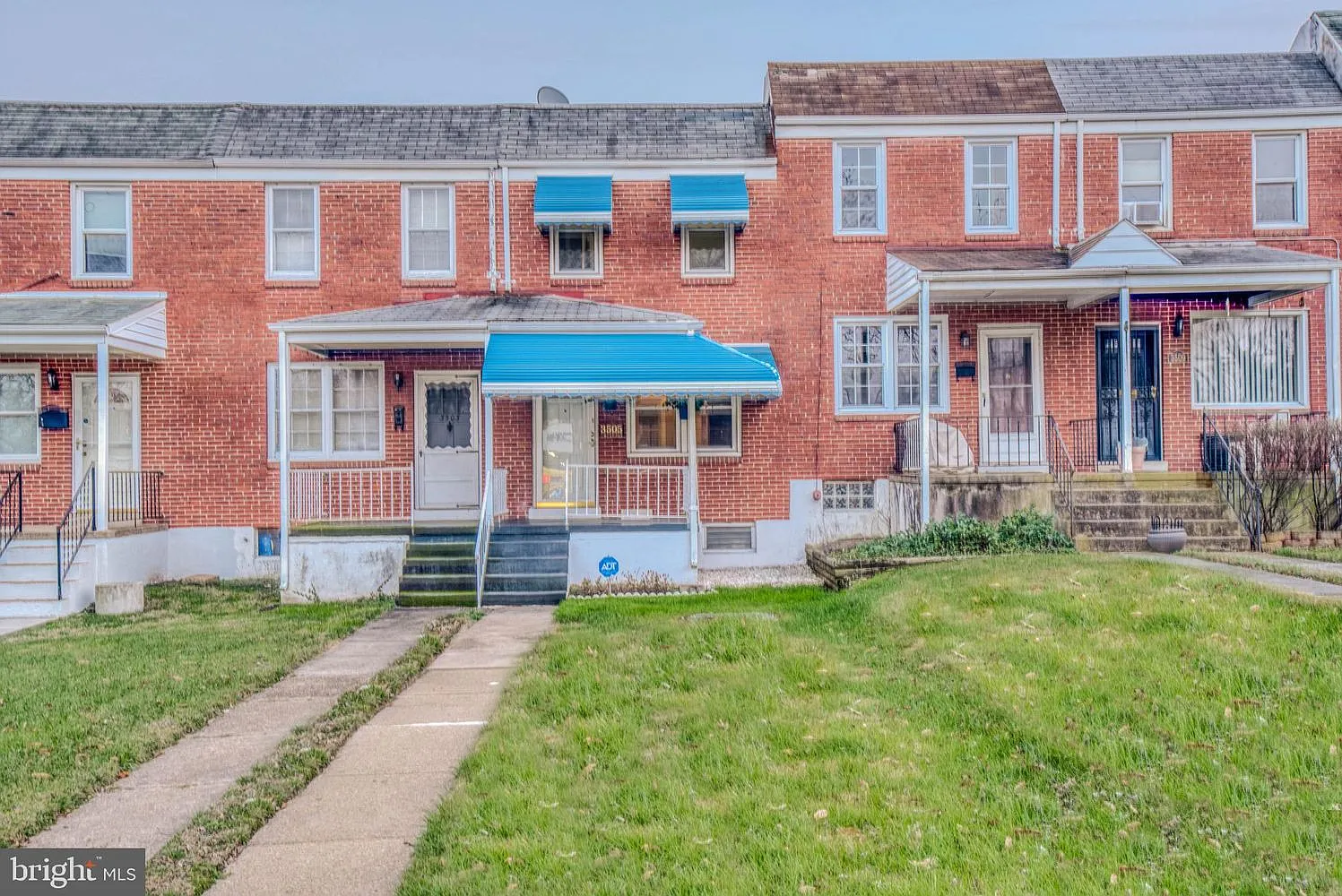 3505 Wilkens Ave — Photo 2