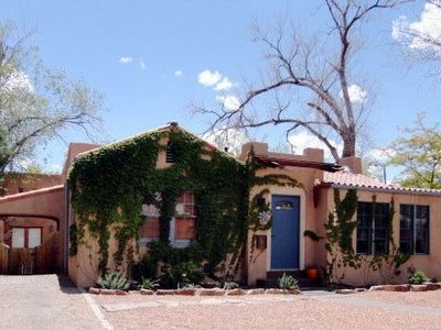 1310 Marquette Pl NE, Albuquerque, NM, 87106
