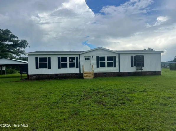 95 Duncan Lane, Whiteville, NC 28472