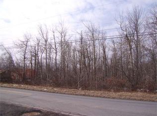 722 Kuhenbeaker Rd, Long Pond, PA 18334