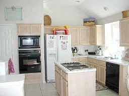 3rd image of 626 Calloway Dr