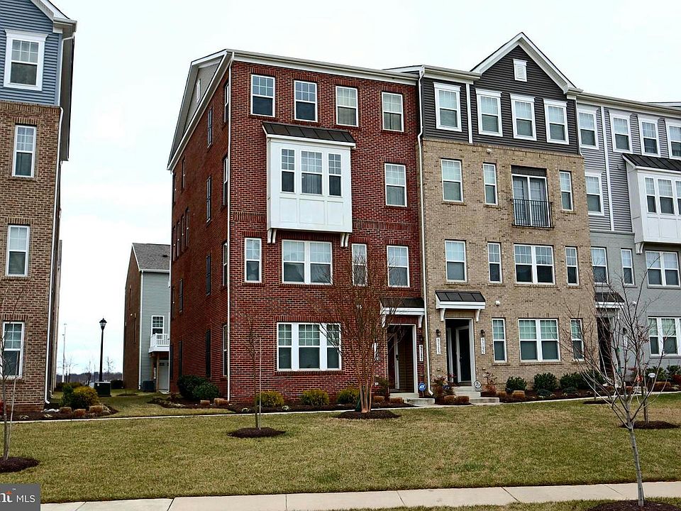 1st image of 9717 Tealbriar Dr #262