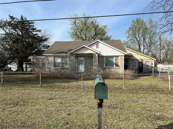 3103 SE 14th St, Smith Village, OK 73115