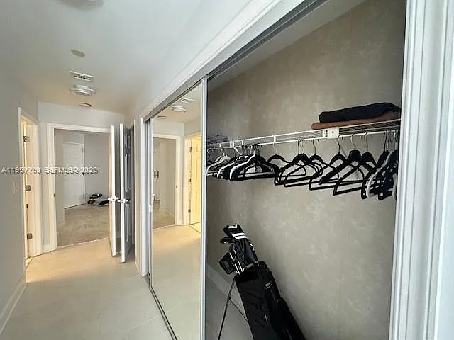 3900 Island Blvd #B303 — Photo 11