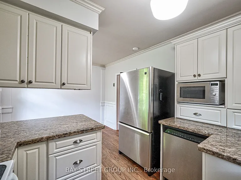 35 Camwood Cres — Photo 14