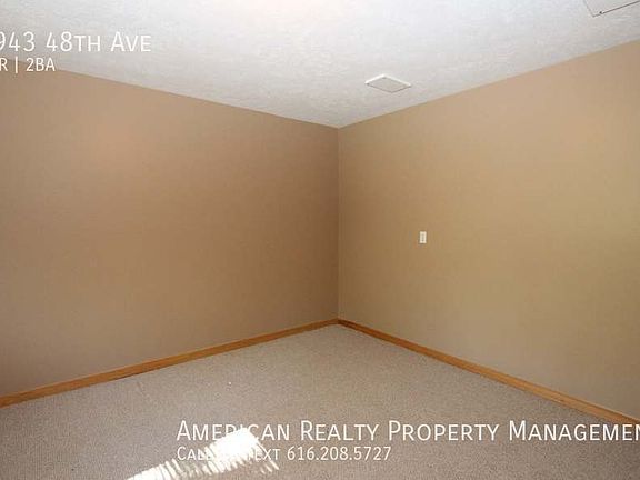 5th image of 7943 48th Ave