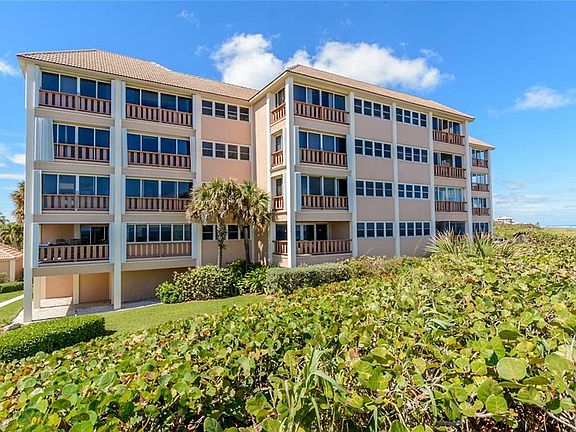 2nd image of 1555 NE Ocean Blvd #201
