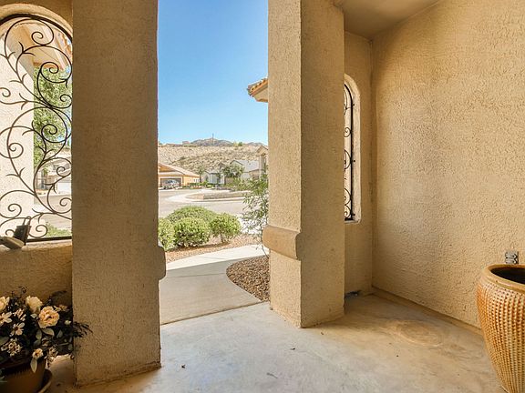 5th image of 5940 Los Pueblos Dr
