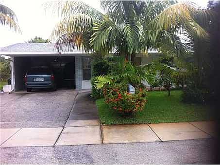 1st image of 2820 NE 11th Ter