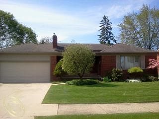 1st image of 875 N Brys Dr