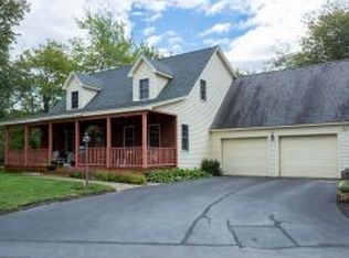 204 N Shore Rd, Hampton, NH 03842