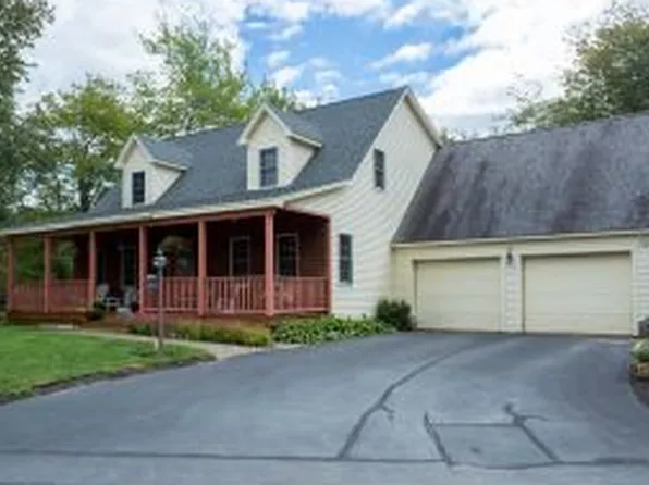 204 N Shore Rd, Hampton, NH 03842