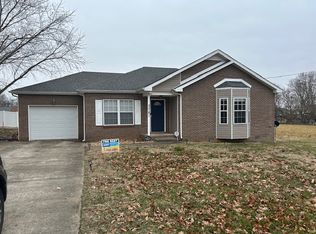 3781 Cloverbrook Dr, Clarksville, TN 37040