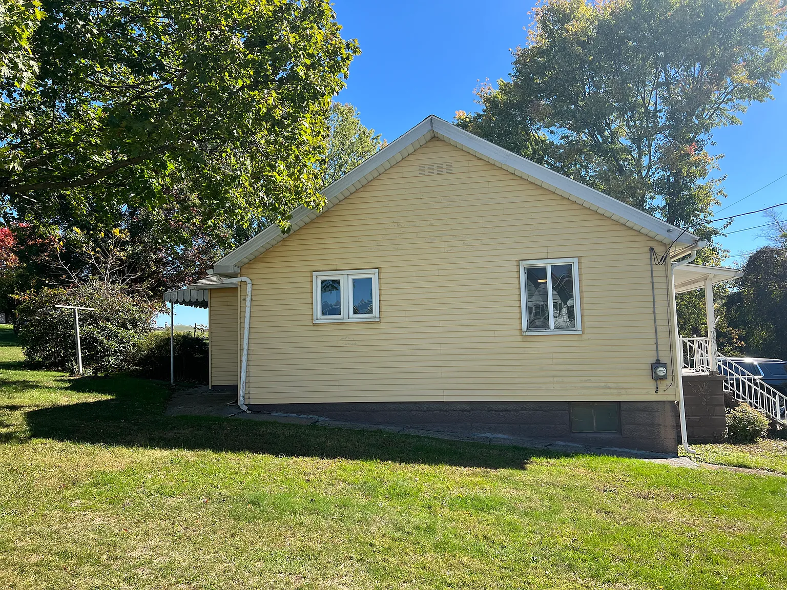 2 bed, 725 sqft, $1,200 — Photo 2