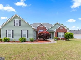 105 Grayview Ct, Grayson, GA 30017