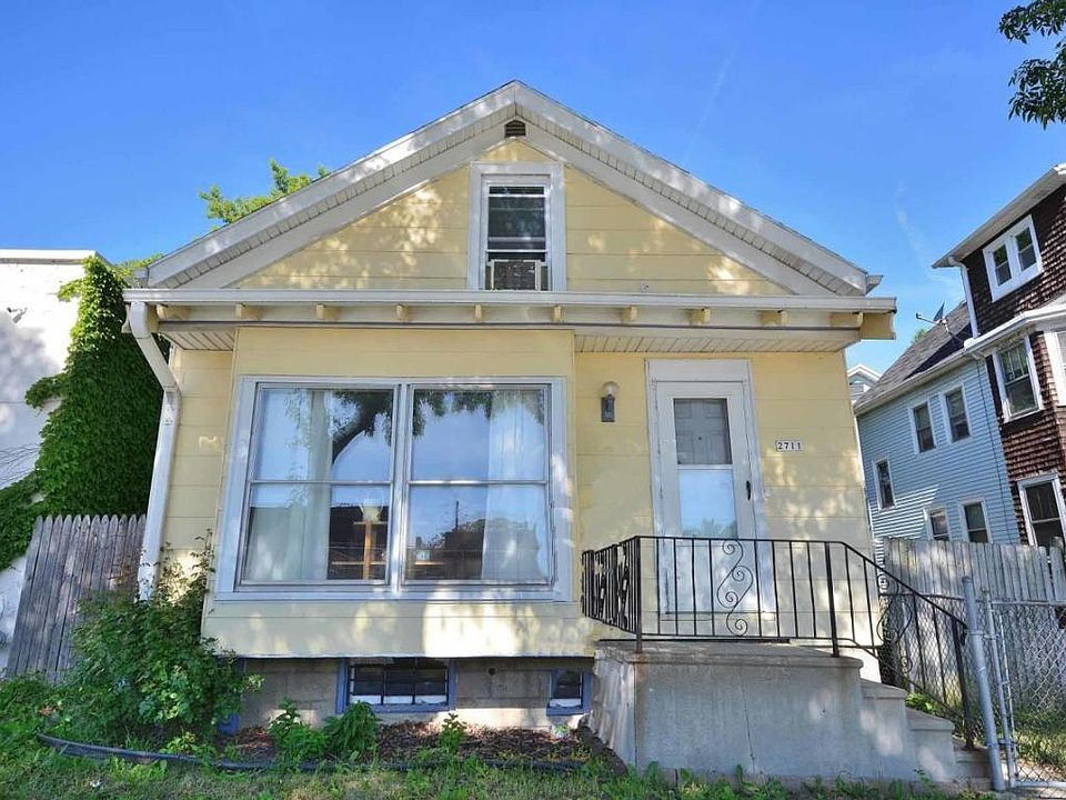 1st image of 2711 N Pierce St
