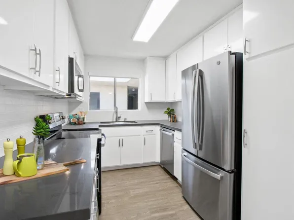 Oasis Apartments