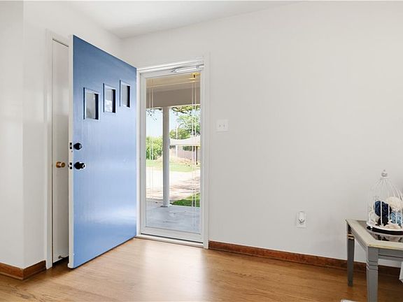 2nd image of 5636 W Circle Dr