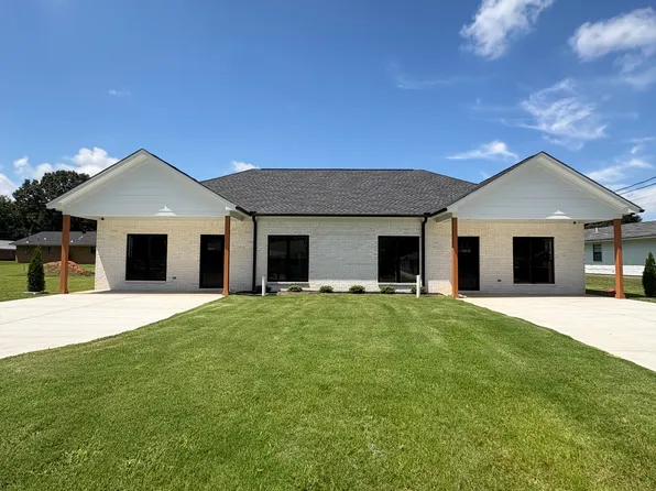 296 Whitaker Dr, Holly Springs, MS 38635