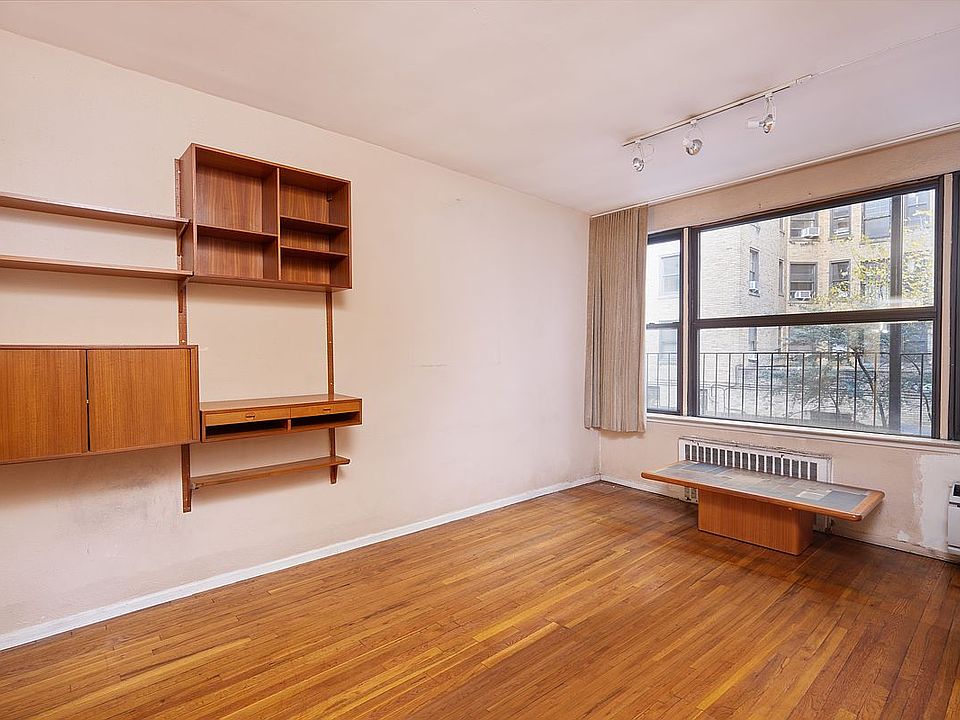 1st image of 304 E 73rd St APT 1D