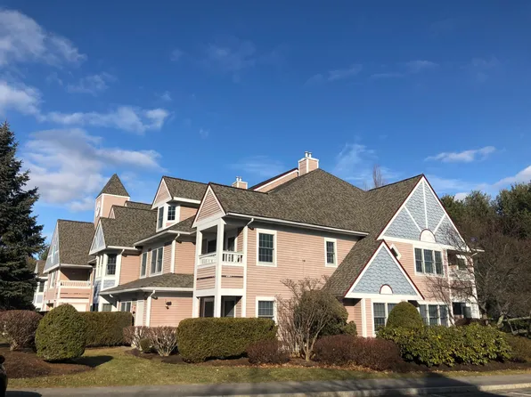 665 Lowell St Unit 61, Lexington, MA 02420