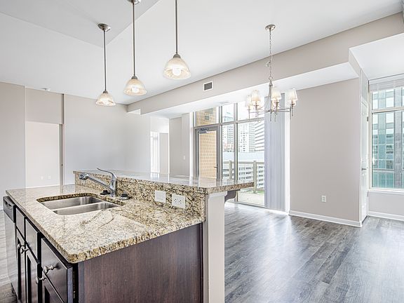 5th image of 1211 Saint Clair Ave #201
