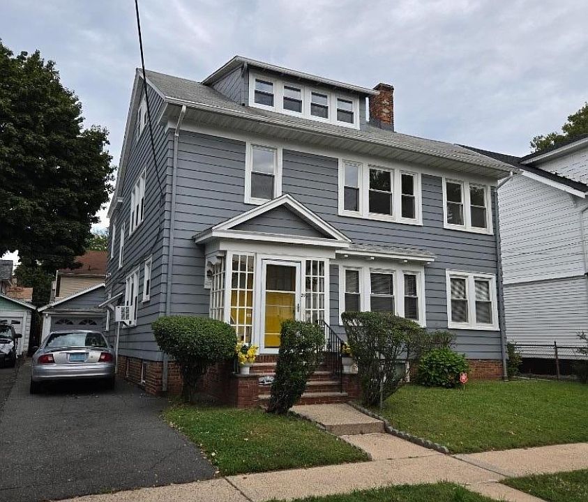 1st image of 29 Grumman Ave