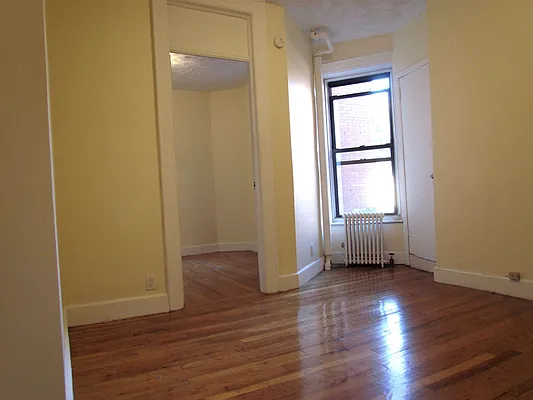 Rented by Landmark Real Estate | media 29