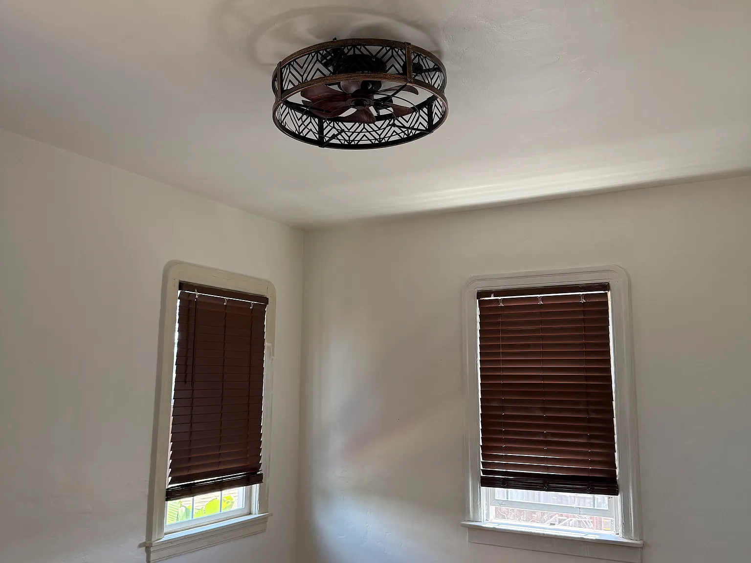 2 bed, 1500 sqft, $2,800 — Photo 3