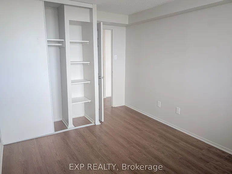 981 Gulf Pl #1016 — Photo 13