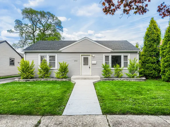 15013 Springfield Ave, Midlothian, IL 60445