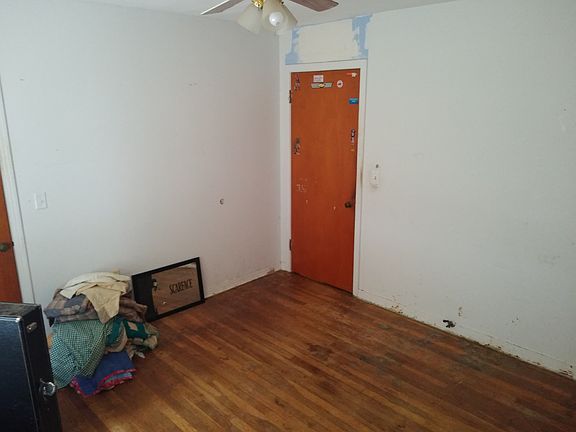 4th image of 1032 E 12th St