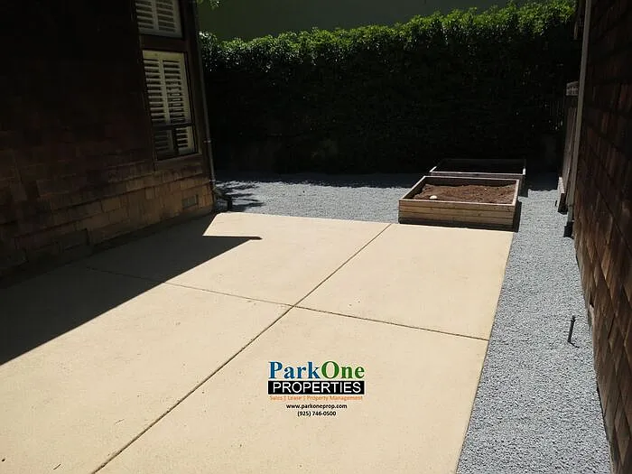 905 Colina Ct — Photo 26