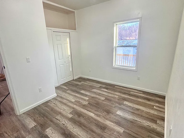 110 Main St #1 — Photo 6