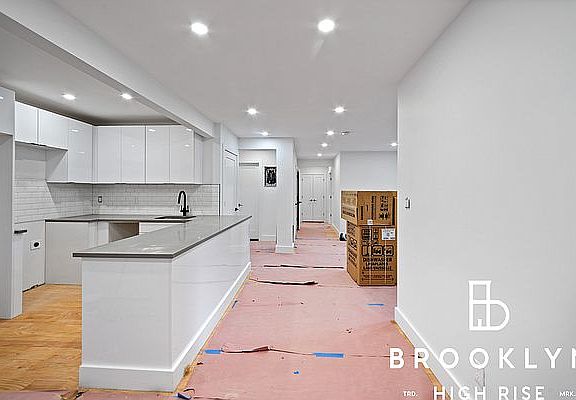 5th image of 111 Woodruff Ave #4E
