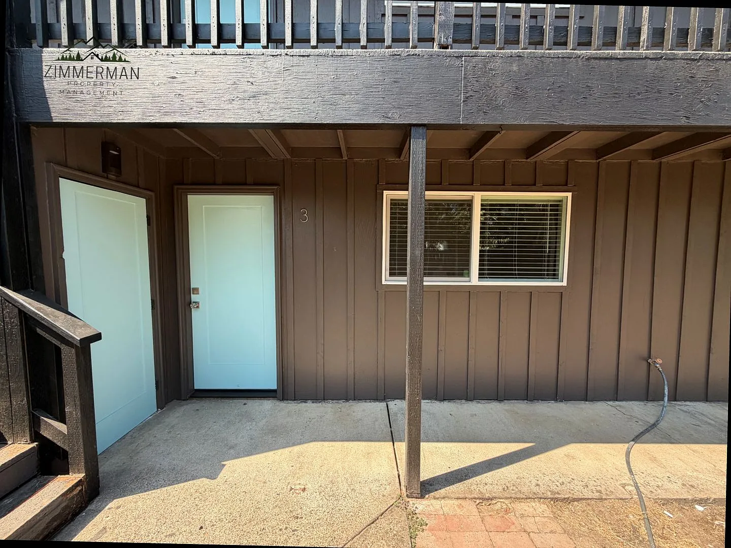 147 C Street — Photo 2