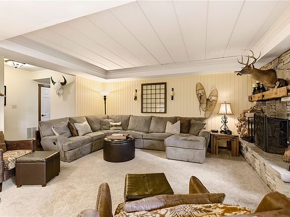 5th image of 2D2 Mountain Villas Dr