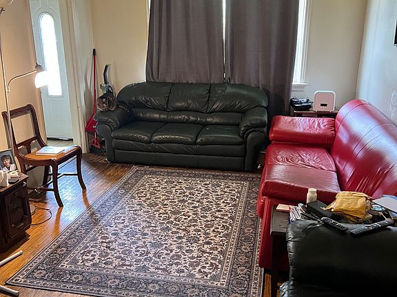 2nd image of 144 Park St