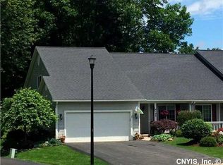 4198 Mistral Cir, Liverpool, NY 13090