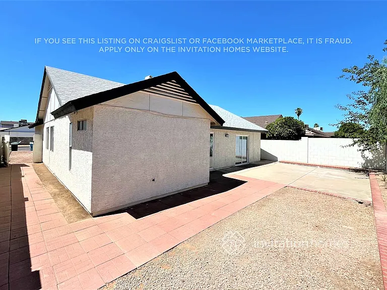 3856 E Acoma Dr — Photo 16